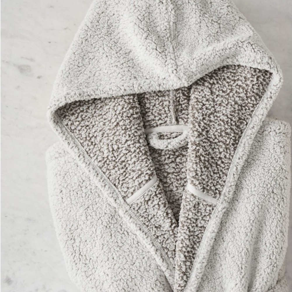 Pottery Barn Coziest Sherpa Robe, Size Large